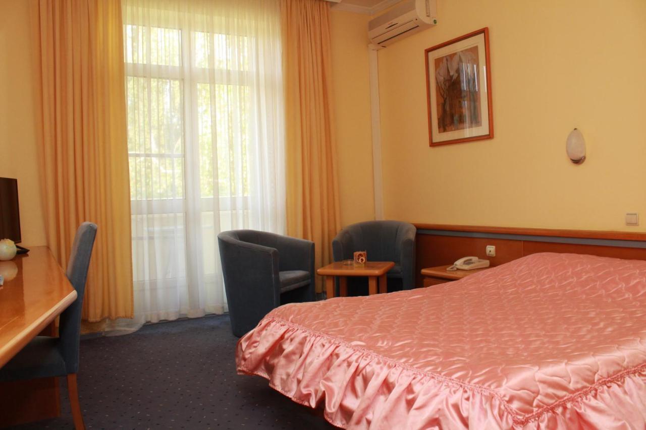 Hotel Prezident Palić Eksteriør billede