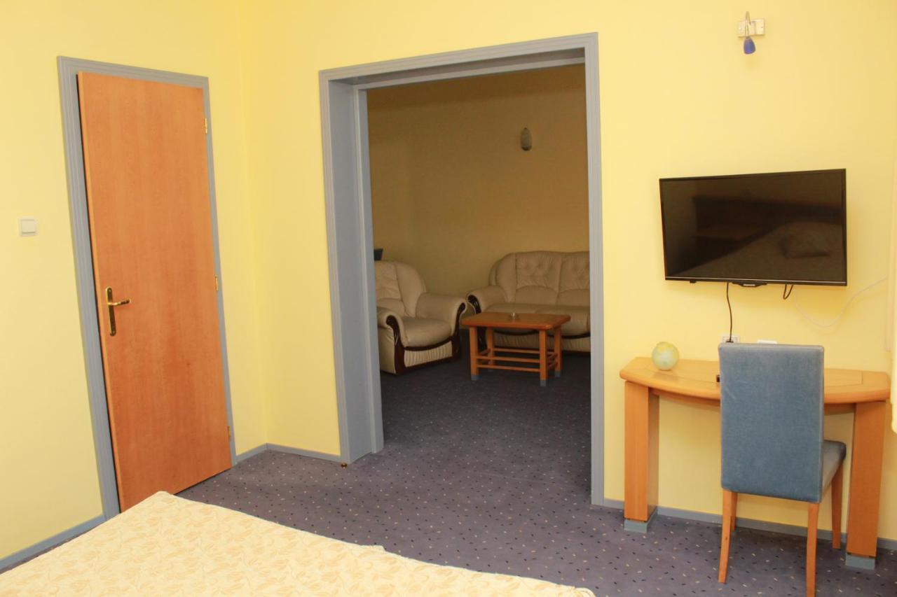 Hotel Prezident Palić Eksteriør billede